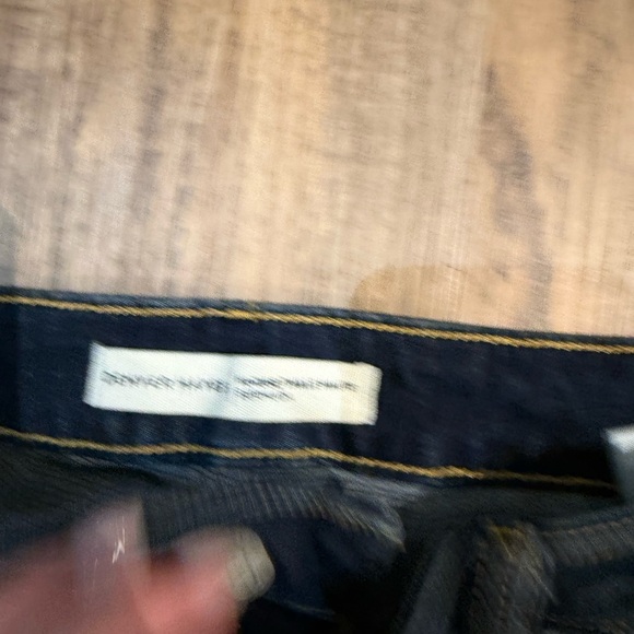 Denver Hayes Indigo Jean Shorts - Picture 6 of 7